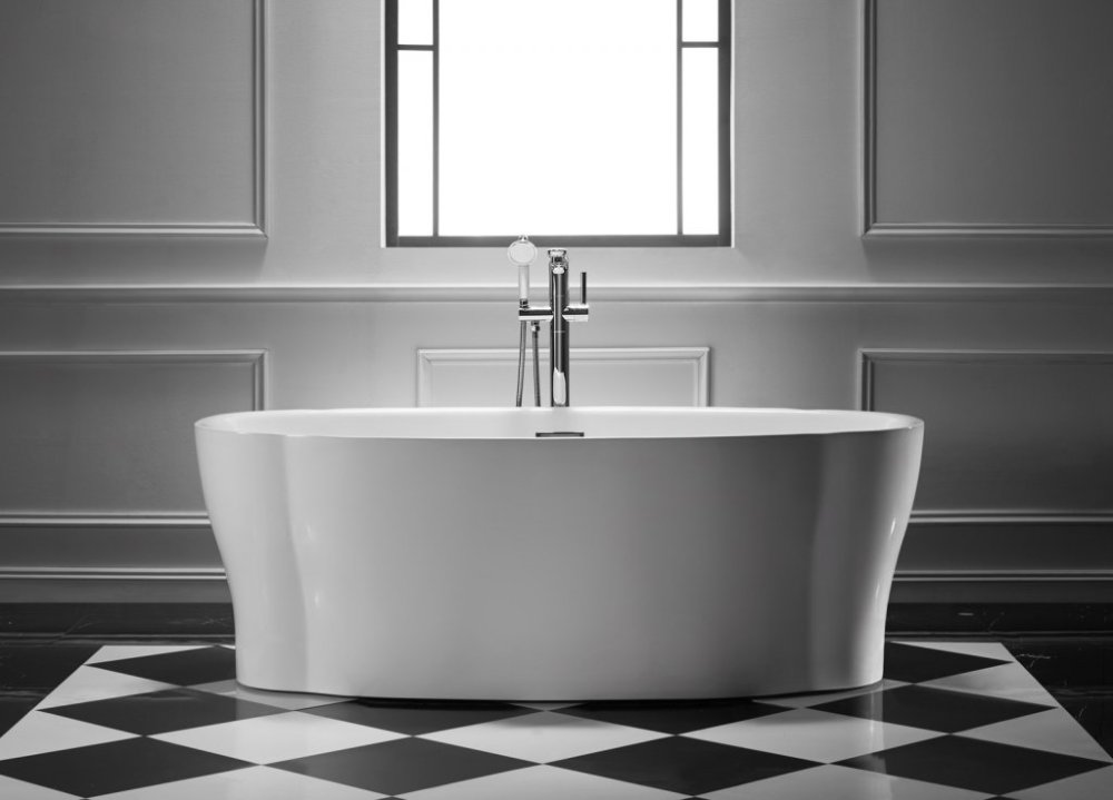 Фото Акриловая ванна BelBagno 170x85 BB403-1700-850