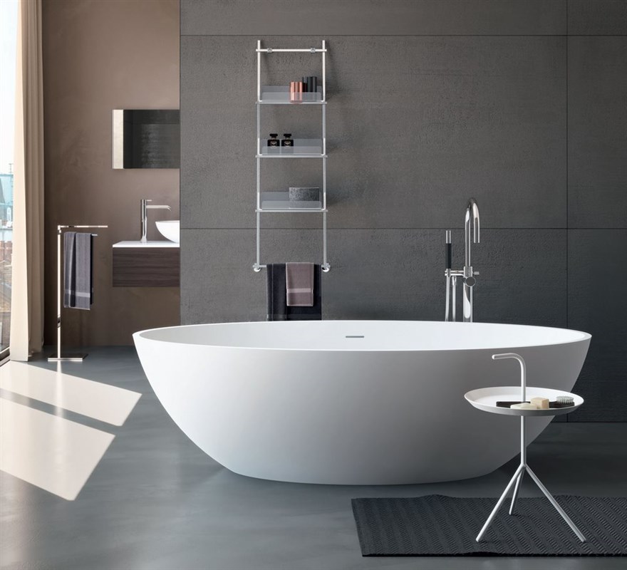 Фото Ванна отдельностоящая Gruppo Treesse Carezza 180х85 V308BO белая матовая
