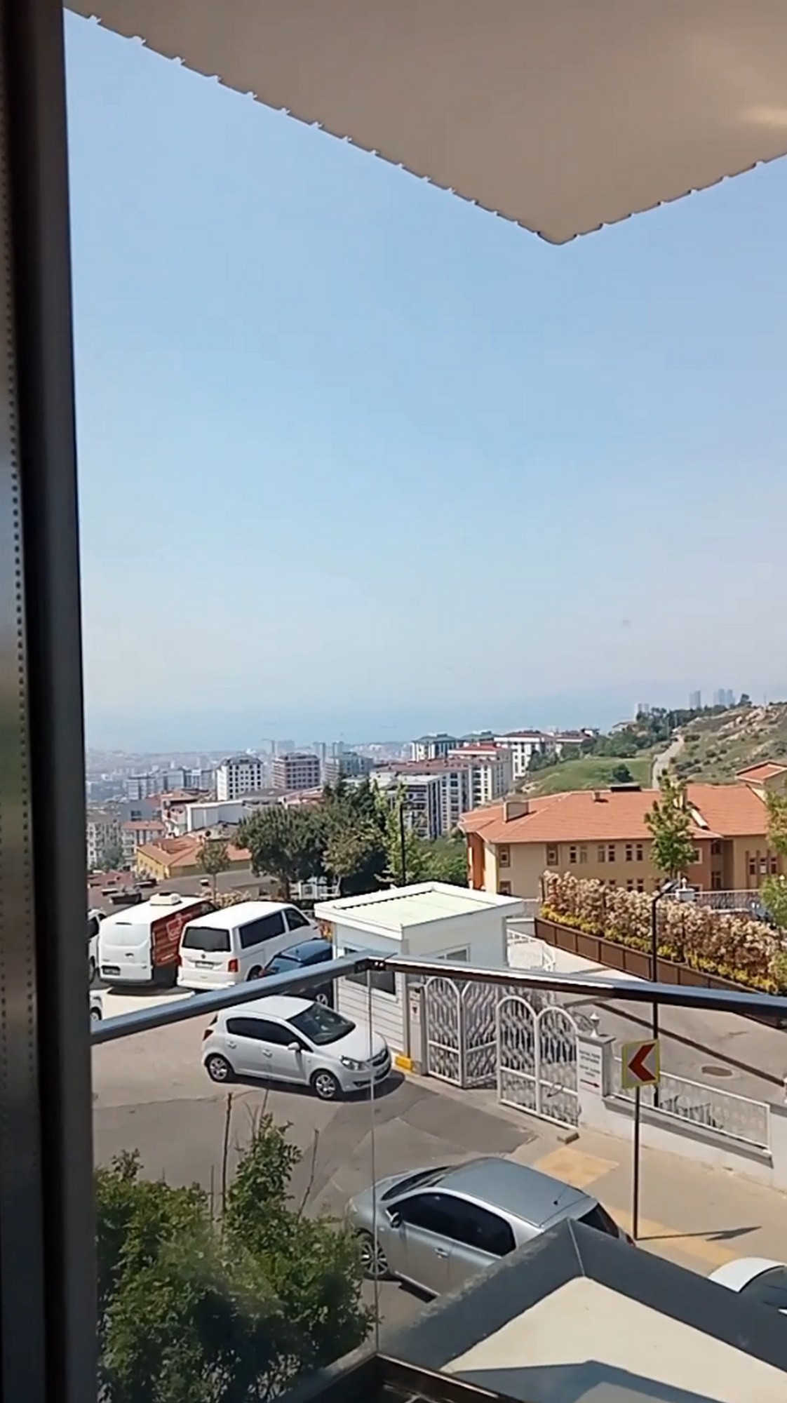 Slide Image