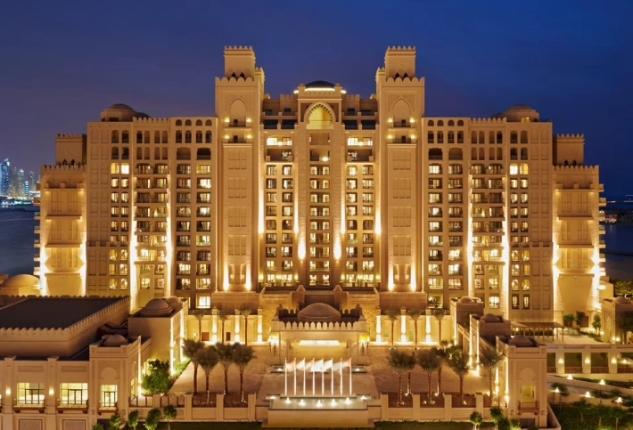 Galinios at Fairmont, The Palm