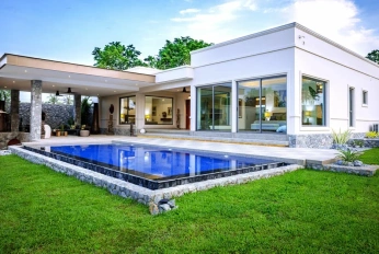 The Plantation Estate