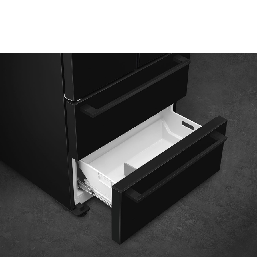 Фото Холодильник Smeg FQ55FNDE