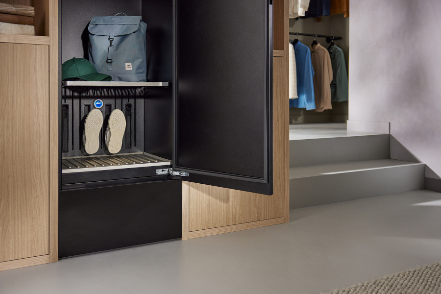 Фото Шкаф для ухода за бельем Miele LC860WPBRWS
