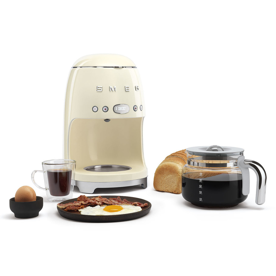 Фото Капельная кофеварка Smeg DCF02CREU