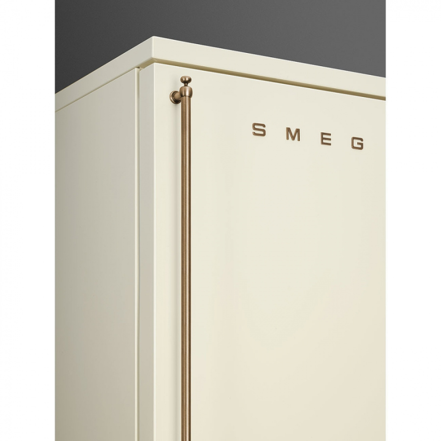Фото Холодильник Smeg FA8005LPO5