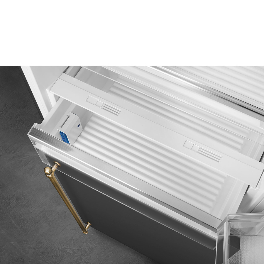 Фото Холодильник Smeg FA8005RAO5