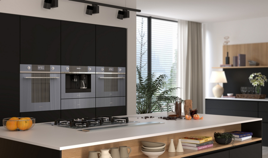 Фото Комбинированный духовой шкаф с функцией СВЧ Smeg SF4102MCS